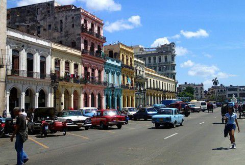Havana's_Colorful_Streets_Heidi_Siefkas