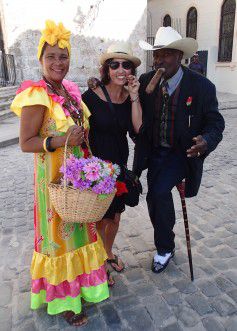 MsTravelingPants_Exploring_Havana_Cuba