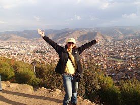 Sacsayhuaman_and_MsTravelingPants_Cusco_Peru