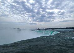 Niagara_Falls_Travel_Adventure_travel_To_Canada_Ms_Traveling_Pants