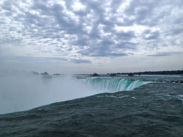 Niagara_Falls_Travel_Adventure_travel_To_Canada_Ms_Traveling_Pants