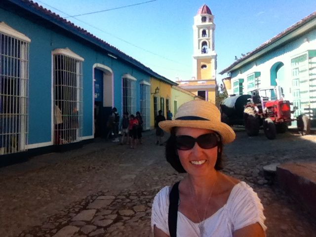 Heidi_Siefkas_in_Trinidad_Cuba_Selfie