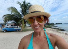 Author_Heidi_Siefkas_of_Cubicle_to_Cuba